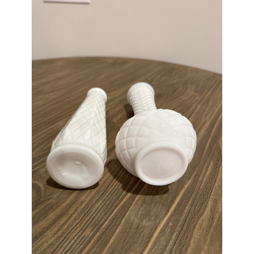 Vintage Milk Glass Bud Vases Set of 2 White Diamond Quilted Pattern & Swirl 9" - Picture 5 of 7